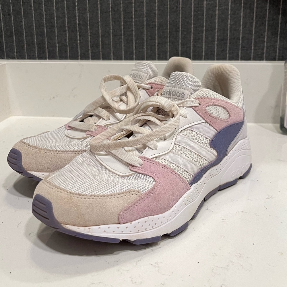 ADIDAS cloud foam trendy shoes